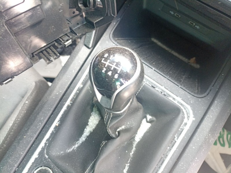 Recambio de carroceria para seat leon sportstourer (kl8) 1.5 tsi referencia OEM IAM   