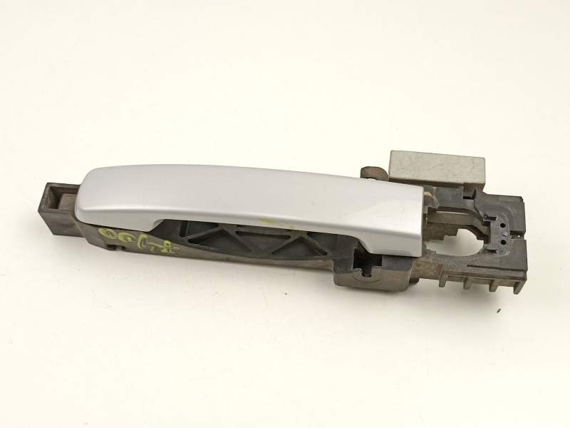 Recambio de manilla delantera izquierda para nissan qashqai (j10) tekna referencia OEM IAM 80611EB300  