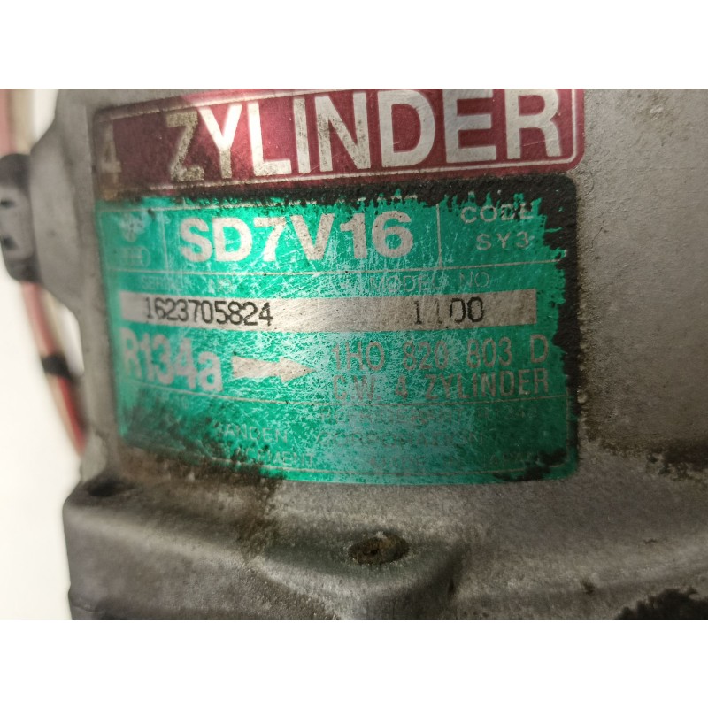 Recambio de compresor aire acondicionado para seat ibiza ii (6k1) 1.9 tdi referencia OEM IAM 1H0820803D SD7V161100 