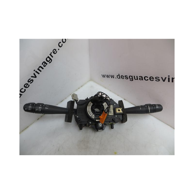 Recambio de mando luces y limpias : renault laguna : 2.2 td /g8t v7 (112,60cv) [1999] para renault laguna 2.2 td /g8t v7 referen