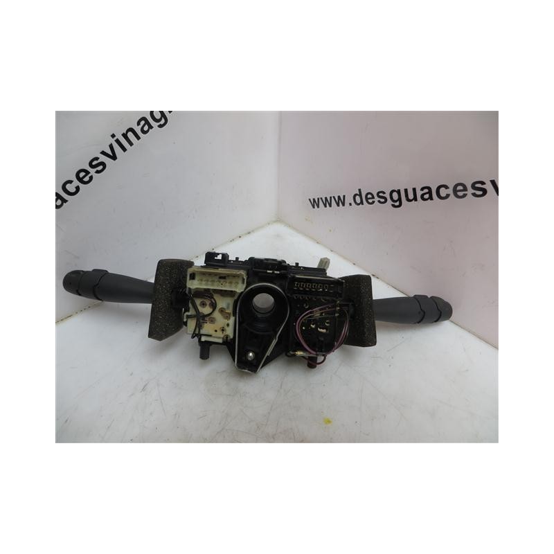 Recambio de mando luces y limpias : renault laguna : 2.2 td /g8t v7 (112,60cv) [1999] para renault laguna 2.2 td /g8t v7 referen