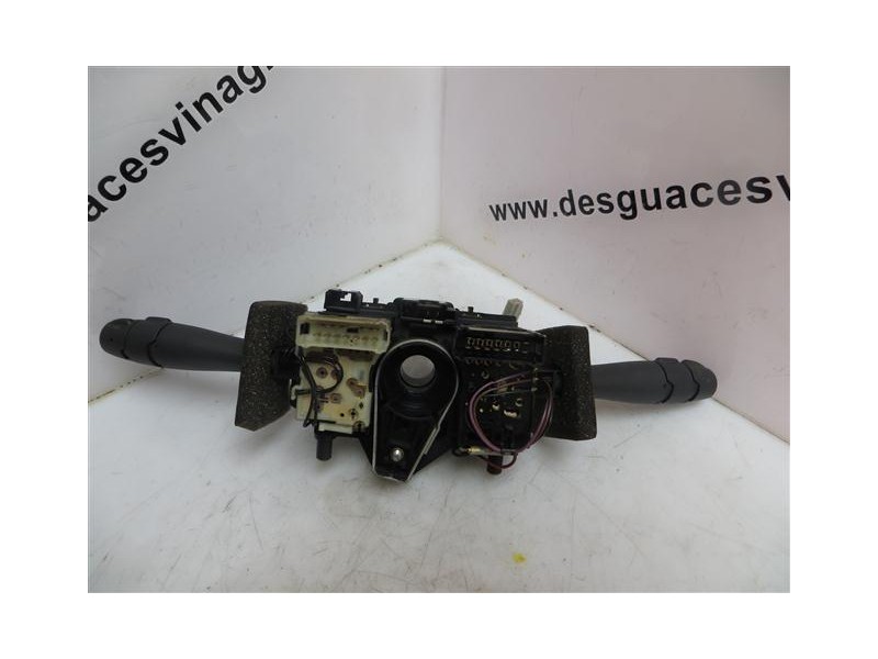 Recambio de mando luces y limpias : renault laguna : 2.2 td /g8t v7 (112,60cv) [1999] para renault laguna 2.2 td /g8t v7 referen