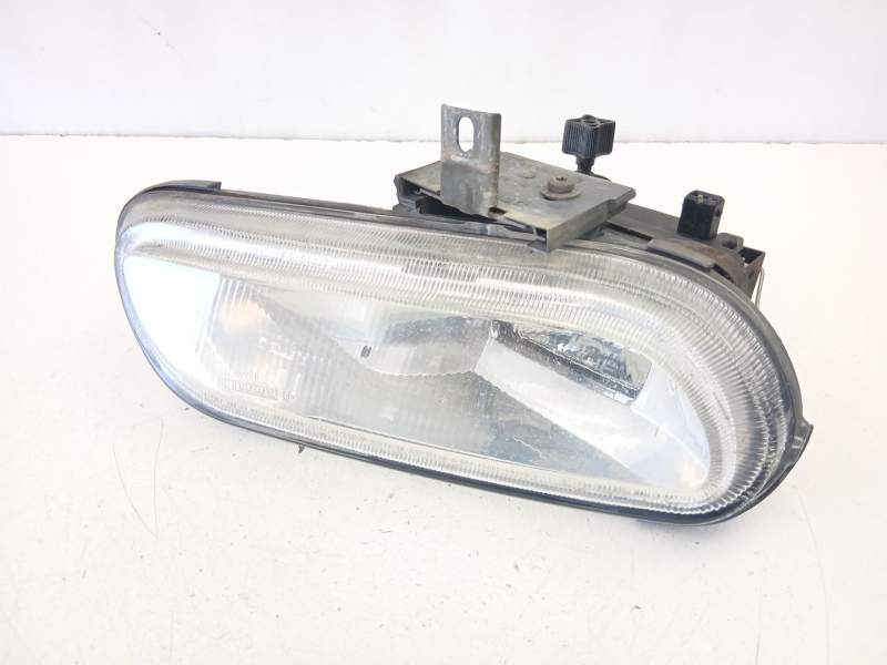 Recambio de antiniebla derecho para peugeot 406 (8b) 2.0 16v referencia OEM IAM 6205N3  