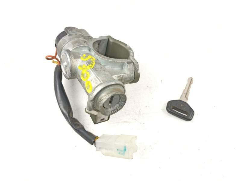 Recambio de conmutador de arranque para tata safari 3.0 td referencia OEM IAM 20L05  