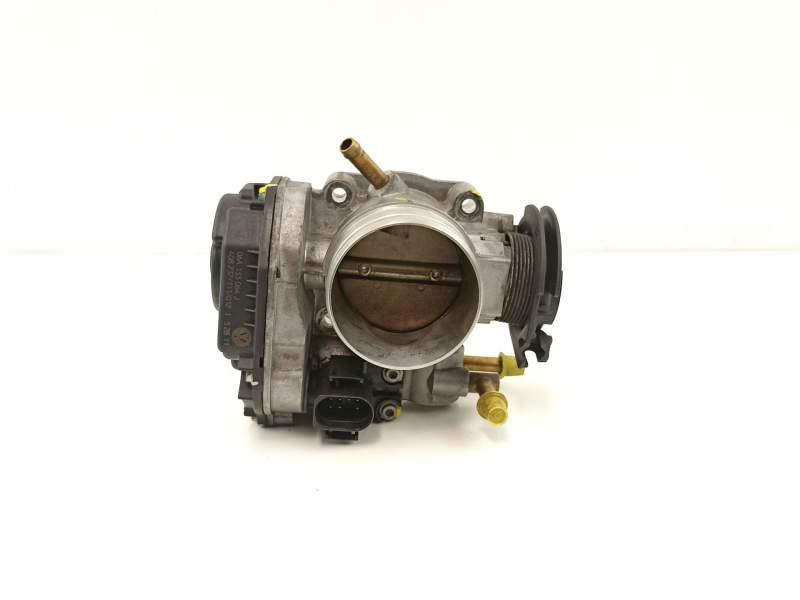 Recambio de caja mariposa para skoda octavia berlina (1u2) 1.6 glx (74kw) referencia OEM IAM 06A133064J 408237111012 