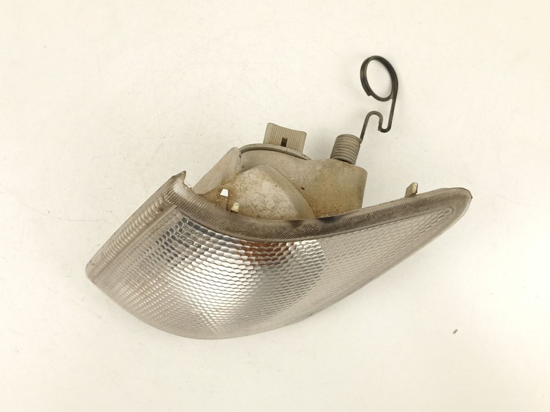 Recambio de piloto delantero izquierdo para ford fiesta iii (gfj) 1.1 referencia OEM IAM 93FG13369AA  