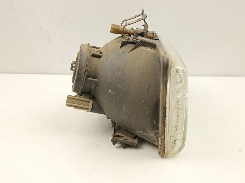 Recambio de faro derecho para ford fiesta iii (gfj) 1.1 referencia OEM IAM 97FX13005DA  