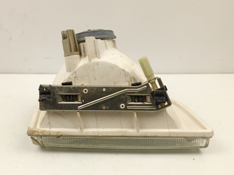 Recambio de faro izquierdo para ford fiesta iii (gfj) 1.1 referencia OEM IAM 97FX13006DA  