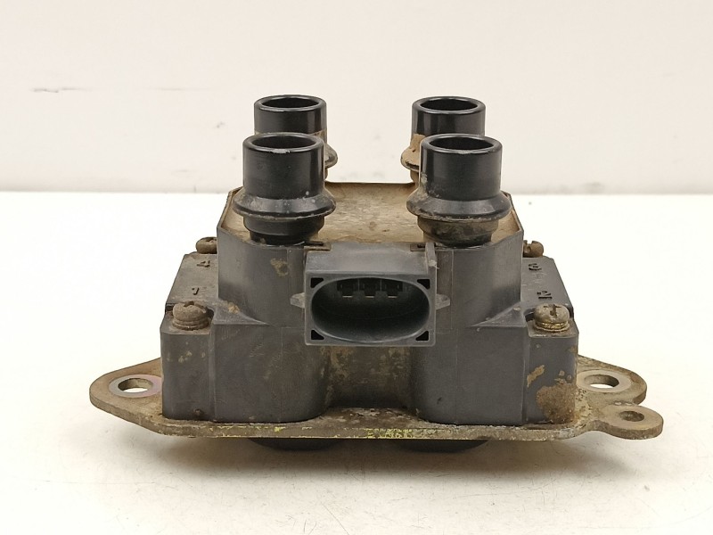 Recambio de bobina para ford fiesta iii (gfj) 1.1 referencia OEM IAM 88SF12029A1A  