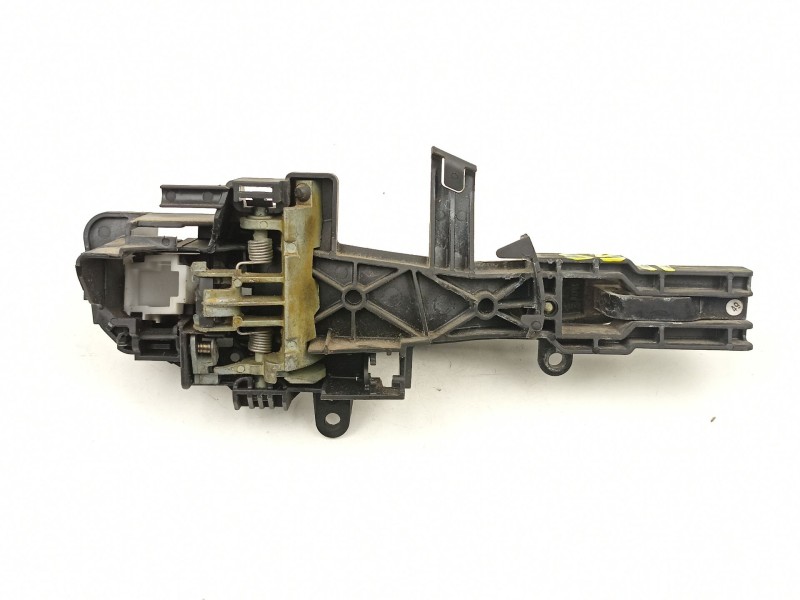 Recambio de manilla trasera izquierda para bmw 120 2.0 td referencia OEM IAM 51217207529  51217200935