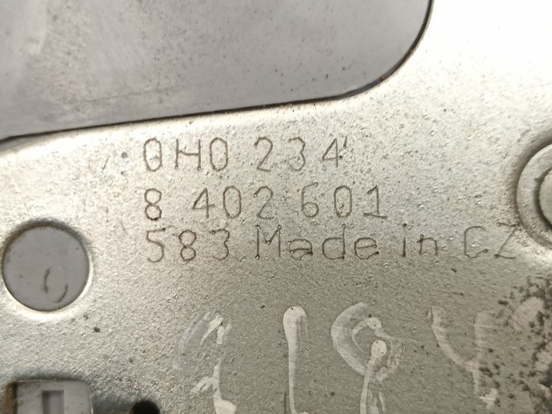 Recambio de cerradura puerta trasera izquierda para bmw x5 (e53) 3.0 d referencia OEM IAM 51228402601  8402601