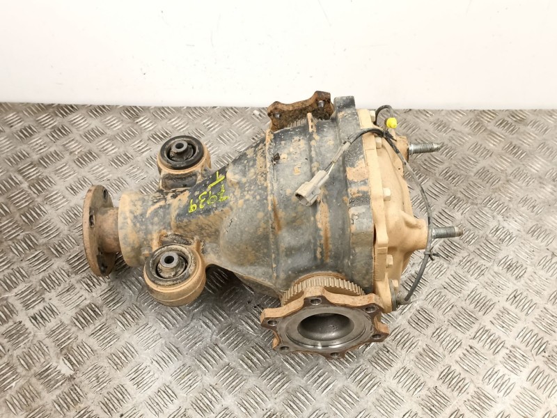 Recambio de diferencial trasero para nissan pathfinder (r51) 2.5 dci chrome referencia OEM IAM 38311EB300  