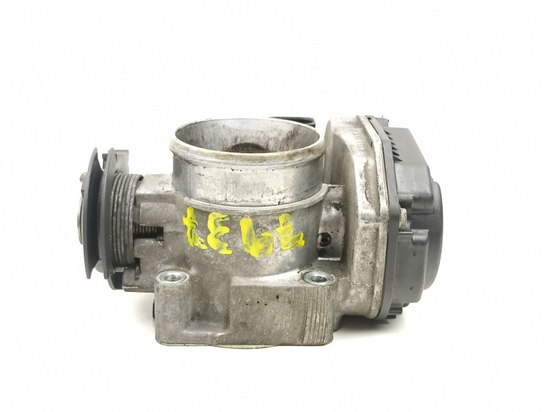 Recambio de caja mariposa para audi a4 avant (b5) 1.8 20v turbo referencia OEM IAM 058133063M  