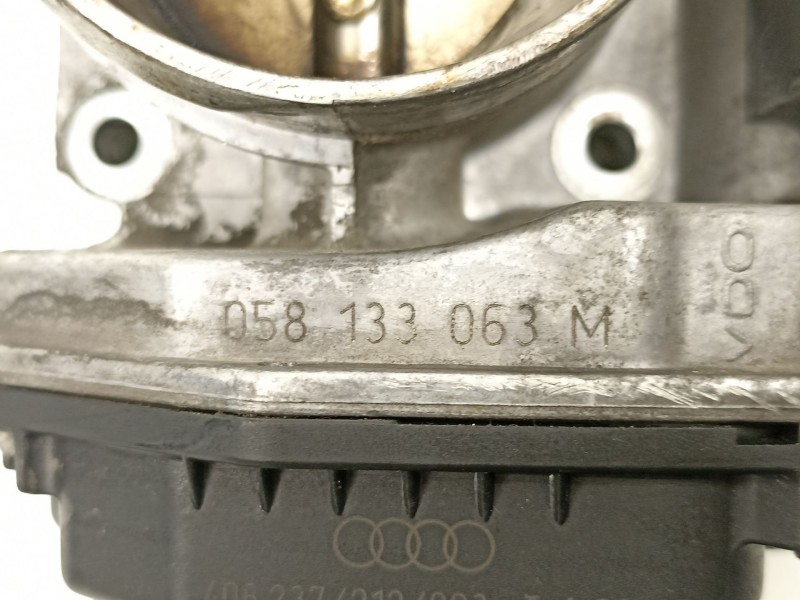 Recambio de caja mariposa para audi a4 avant (b5) 1.8 20v turbo referencia OEM IAM 058133063M  