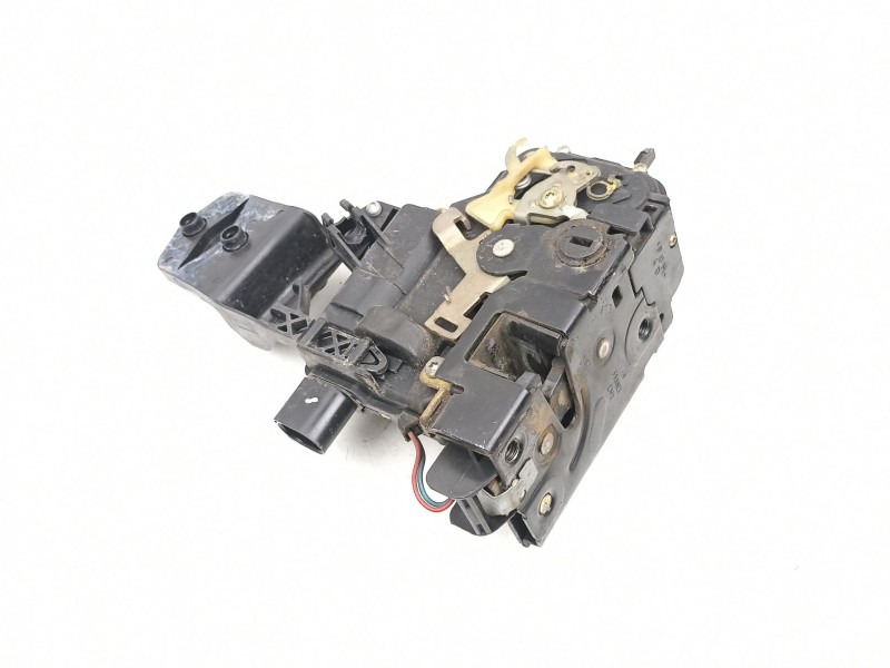 Recambio de cerradura puerta trasera derecha para volkswagen passat b5 (3b2) 1.9 tdi referencia OEM IAM 3B4839016A  
