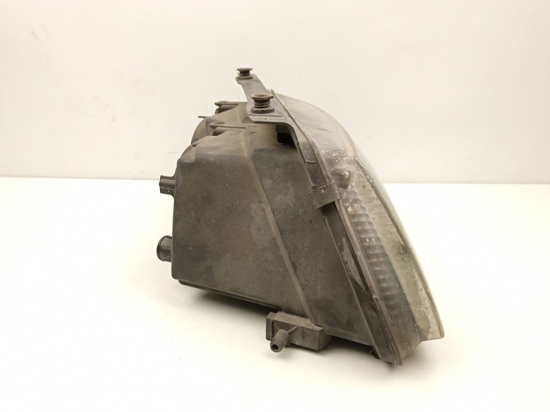 Recambio de faro izquierdo para volkswagen passat b5 (3b2) 1.9 tdi referencia OEM IAM 3B0941017K  