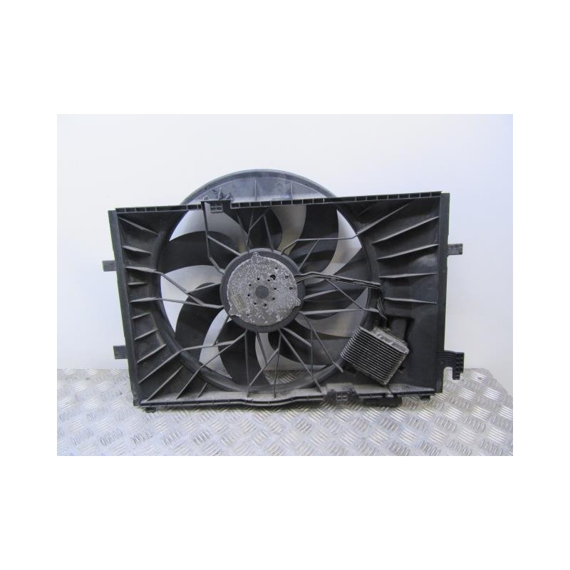 Recambio de electroventilador : m. benz 270 : 2.7 td (169,95cv) automatico [2002] para m. benz 270 2.7 td automatico referencia 