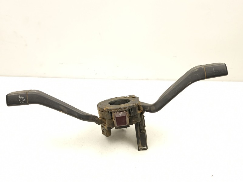 Recambio de mando luces y limpias para seat toledo i (1l2) 1.8 i referencia OEM IAM 357953513F  357953519