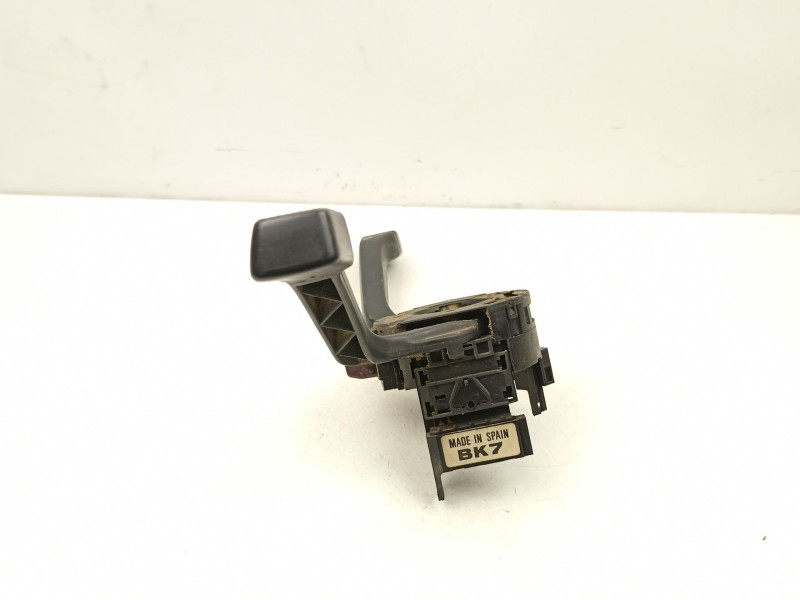 Recambio de mando luces y limpias para seat toledo i (1l2) 1.8 i referencia OEM IAM 357953513F  357953519