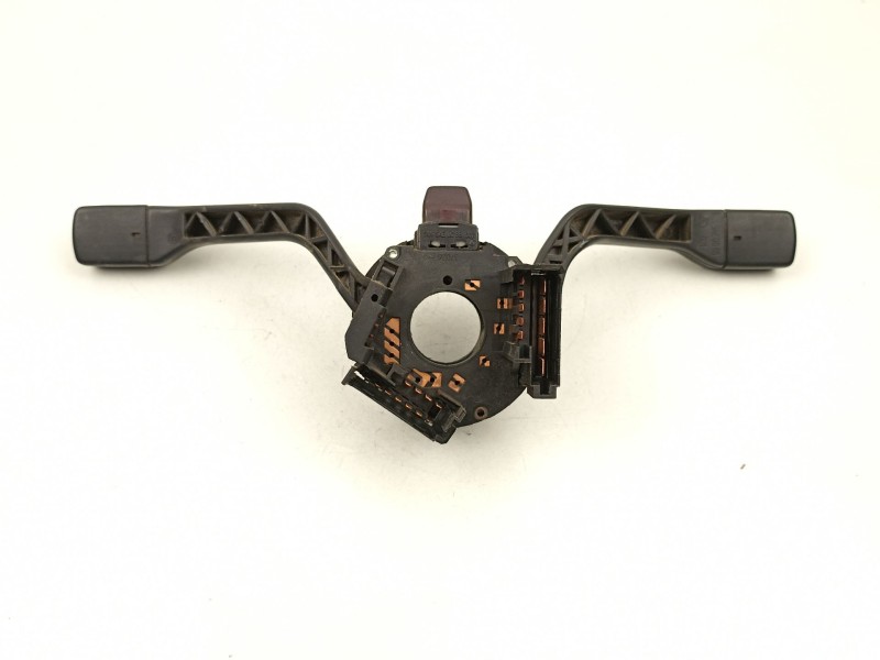 Recambio de mando luces y limpias para seat toledo i (1l2) 1.8 i referencia OEM IAM 357953513F  357953519