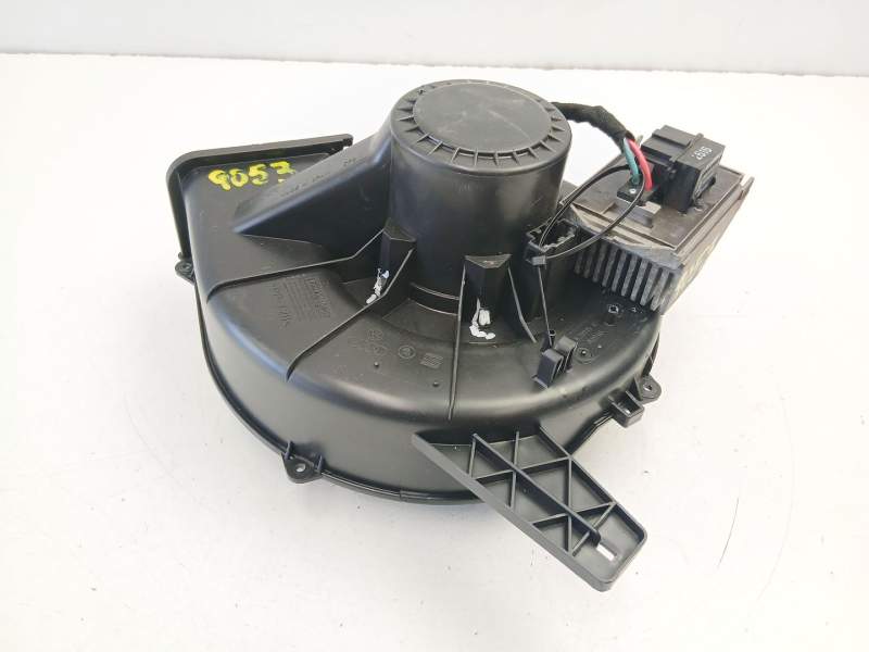 Recambio de motor calefaccion para seat ibiza iii (6l1) 1.4 16v referencia OEM IAM 6Q1820015G  