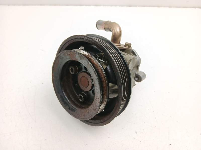 Recambio de bomba direccion para audi a4 b5 (8d2) 1.8 t referencia OEM IAM 8D0145156L  