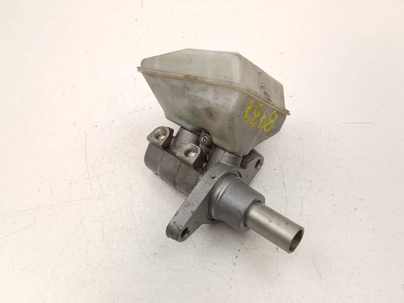 Recambio de bomba de freno para peugeot 5008 (0u_, 0e_) 1.6 hdi referencia OEM IAM 4601T1  