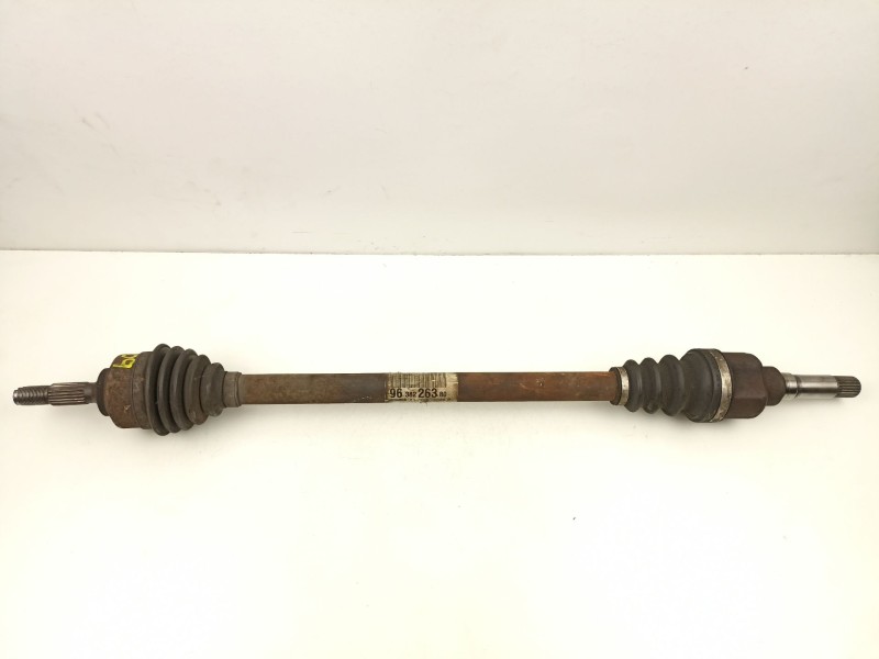 Recambio de transmision delantera derecha para citroën c3 1.4 hdi exclusive referencia OEM IAM 9638226380  