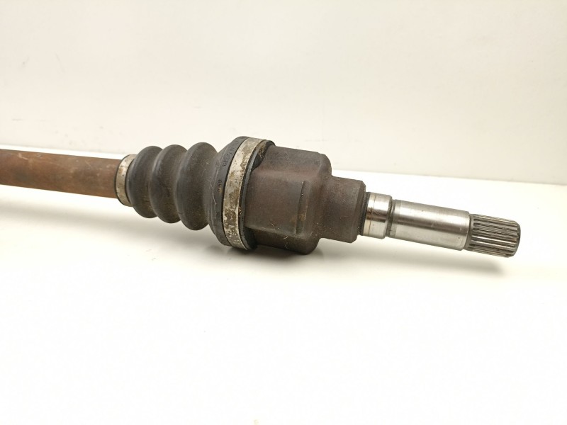 Recambio de transmision delantera derecha para citroën c3 1.4 hdi exclusive referencia OEM IAM 9638226380  