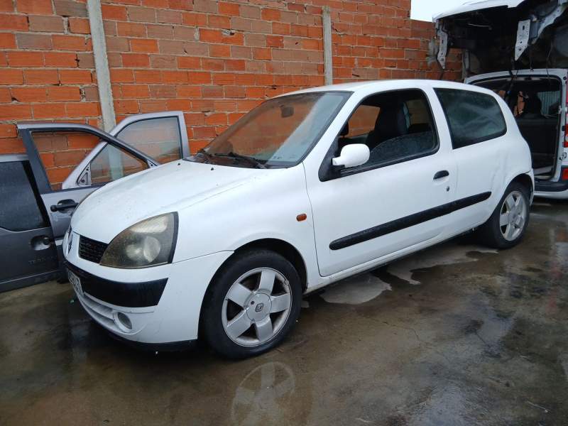 renault clio ii (bb_, cb_) del año 2001