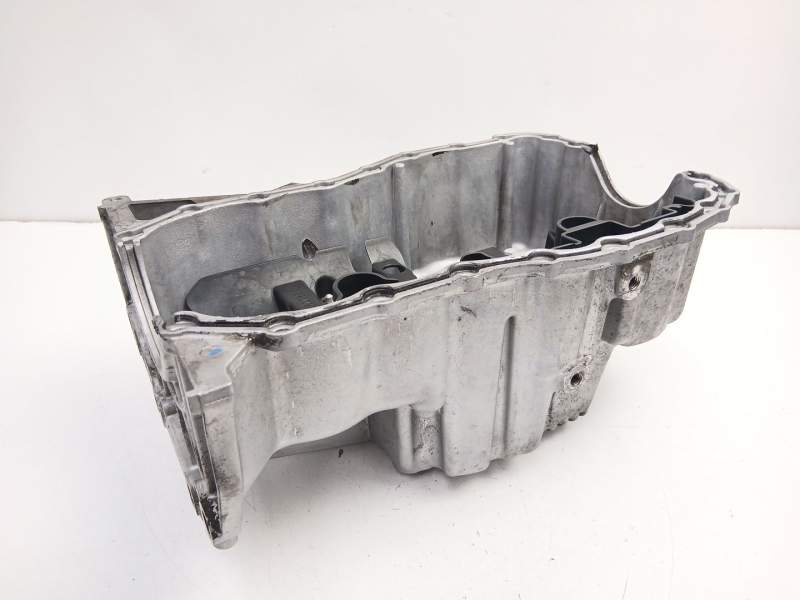 Recambio de carter aceite para renault scénic ii (jm0/1_) 1.5 dci (jm0f) referencia OEM IAM 8200273261  