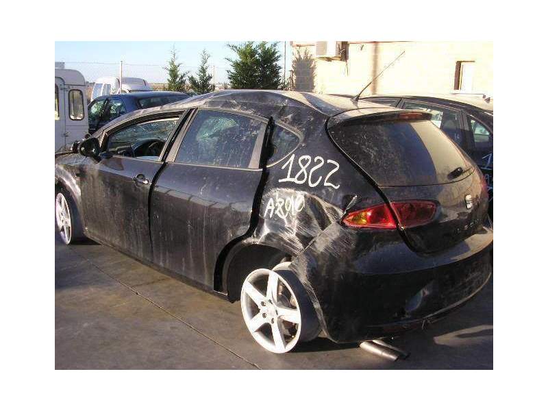 SEAT LEON (1P1)