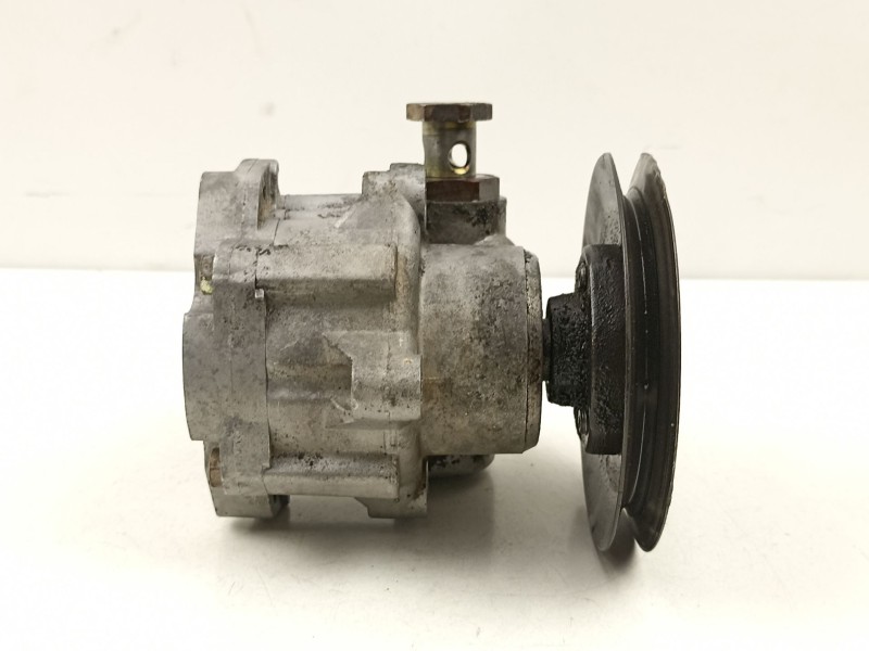 Recambio de bomba direccion para seat ibiza ii (6k1) 1.9 d referencia OEM IAM 6N0145157  