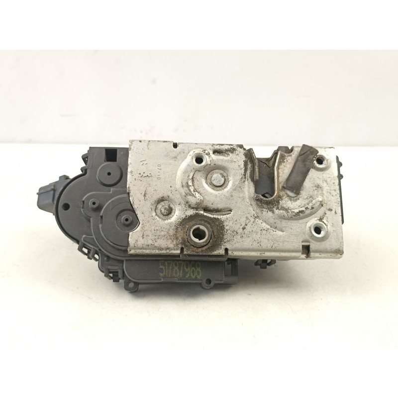 Recambio de cerradura puerta delantera derecha para fiat croma 1.9 jtd -939a1000 5p referencia OEM IAM 51787968  