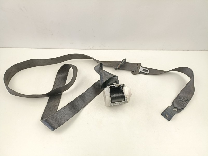 Recambio de cinturon seguridad delantero izquierdo para fiat croma 1.9 jtd -939a1000 5p referencia OEM IAM 735440631  