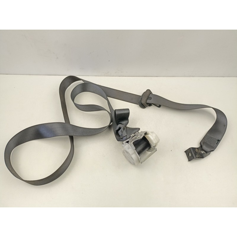 Recambio de cinturon seguridad delantero derecho para fiat croma 1.9 jtd -939a1000 5p referencia OEM IAM 735440630  
