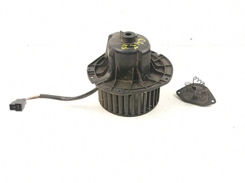 Recambio de motor calefaccion para volvo 460 1.9 d referencia OEM IAM 3472096 0130111149 