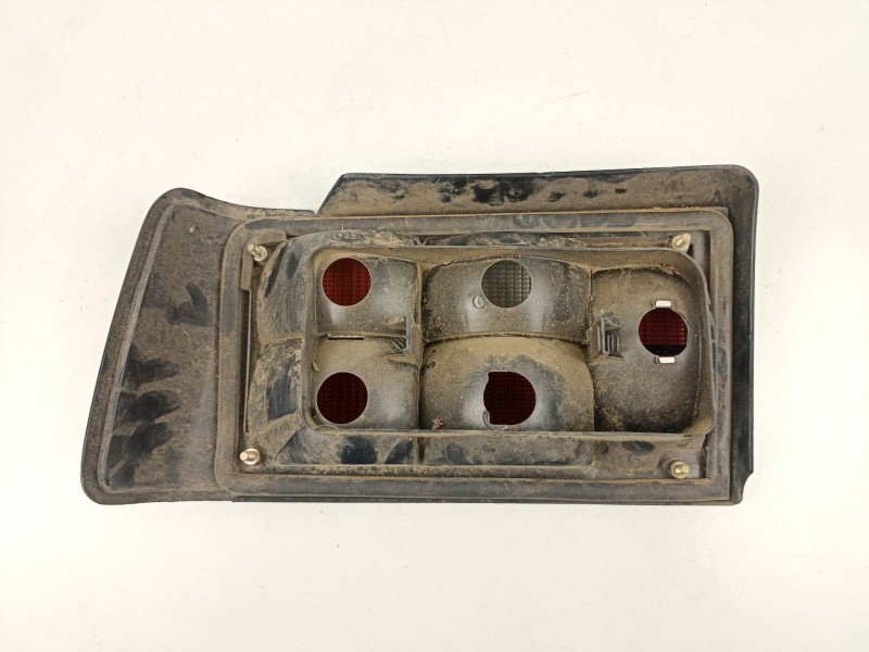 Recambio de piloto trasero derecho para volvo 440 1.7 g referencia OEM IAM 3454331  