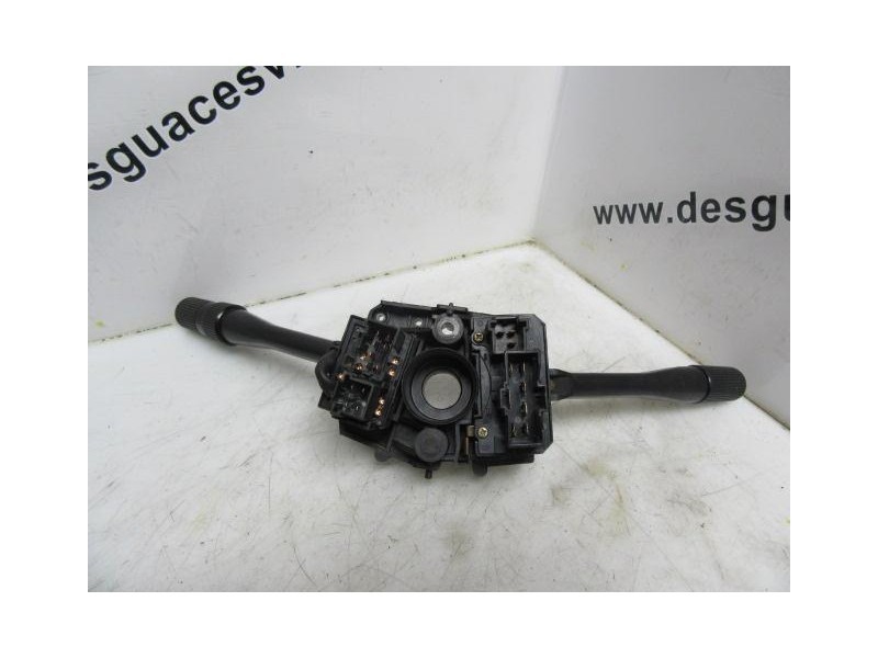 Recambio de mando luces y limpias : rover 115 : 1.5 d (57,10cv) [1996] para rover  115 1.5 d referencia OEM IAM   
