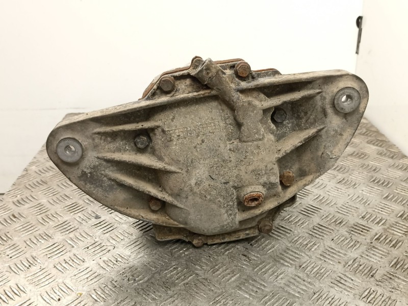 Recambio de diferencial trasero para bmw 730 3.0 td /30-6d-1 4p referencia OEM IAM 33107504648  