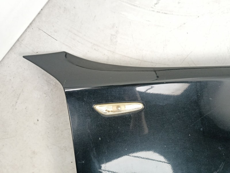 Recambio de aleta delantera derecha para bmw 120 2.0 td referencia OEM IAM 41357133228  