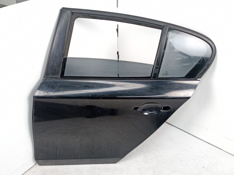 Recambio de puerta trasera izquierda para bmw 120 2.0 td referencia OEM IAM 41527191017  