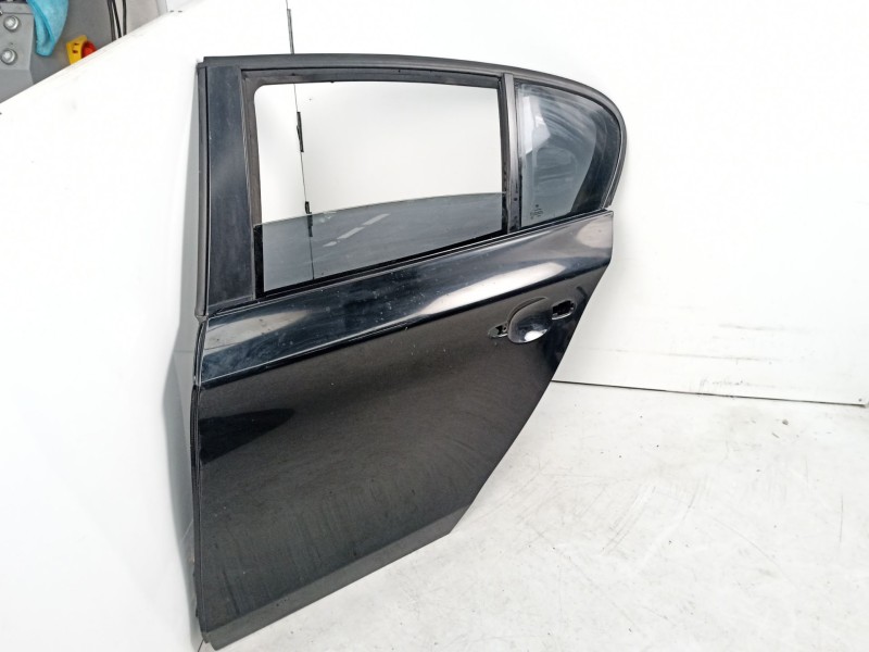 Recambio de puerta trasera izquierda para bmw 120 2.0 td referencia OEM IAM 41527191017  