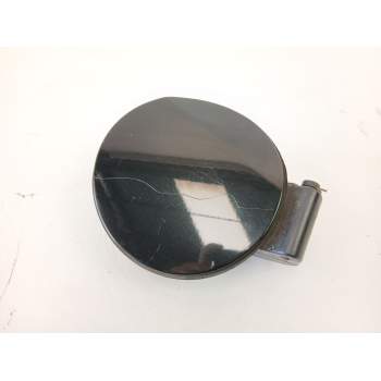 TAPA EXTERIOR COMBUSTIBLE 51177012738 51177012740
