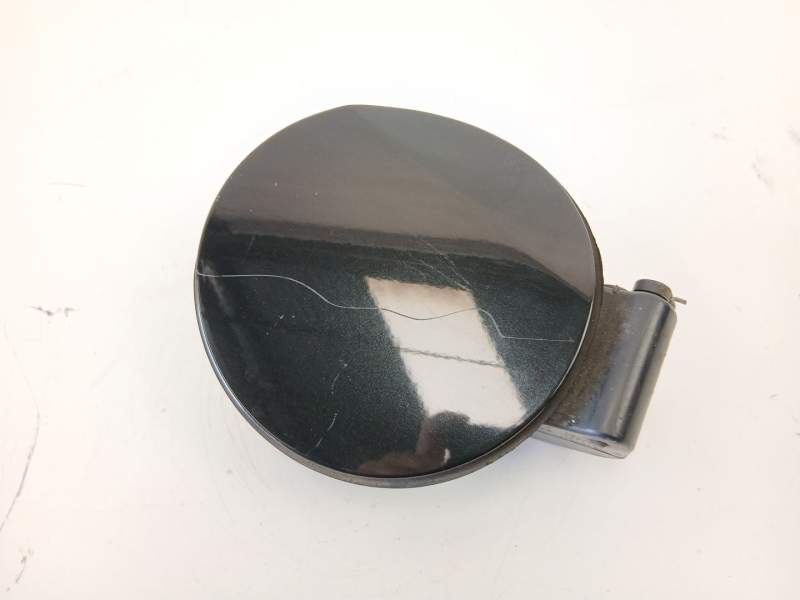 Recambio de tapa exterior combustible para bmw z4 2.0 g inyeccion referencia OEM IAM 51177012738  51177012740