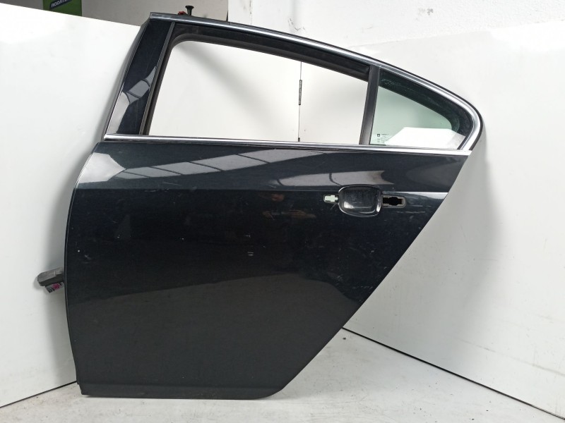 Recambio de puerta trasera izquierda para opel insignia a (g09) 2.0 cdti (68) referencia OEM IAM 22796347  
