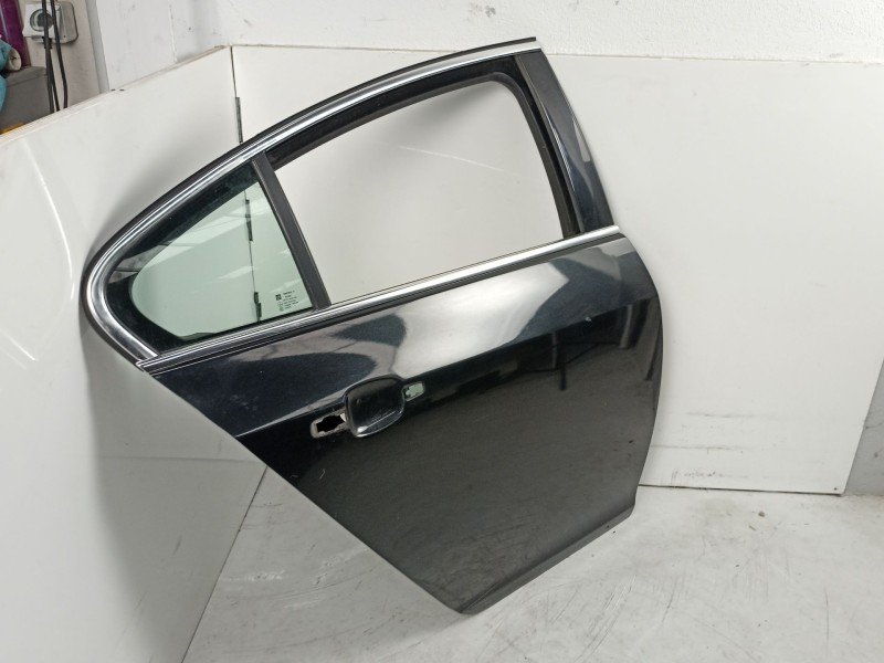 Recambio de puerta trasera derecha para opel insignia a (g09) 2.0 cdti (68) referencia OEM IAM 22796348  
