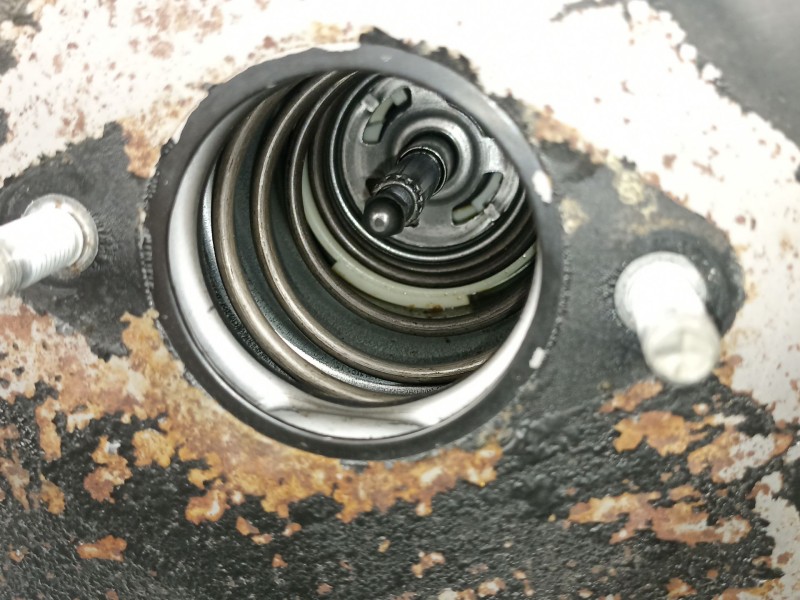 Recambio de servofreno para toyota avensis (_t25_) 1.8 (zzt251_) referencia OEM IAM 4720005170 0204024541 