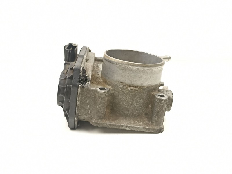 Recambio de caja mariposa para toyota avensis (_t25_) 1.8 (zzt251_) referencia OEM IAM 220300D010  