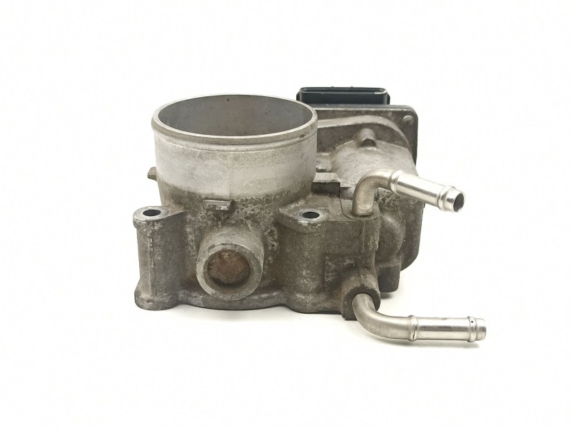 Recambio de caja mariposa para toyota avensis (_t25_) 1.8 (zzt251_) referencia OEM IAM 220300D010  